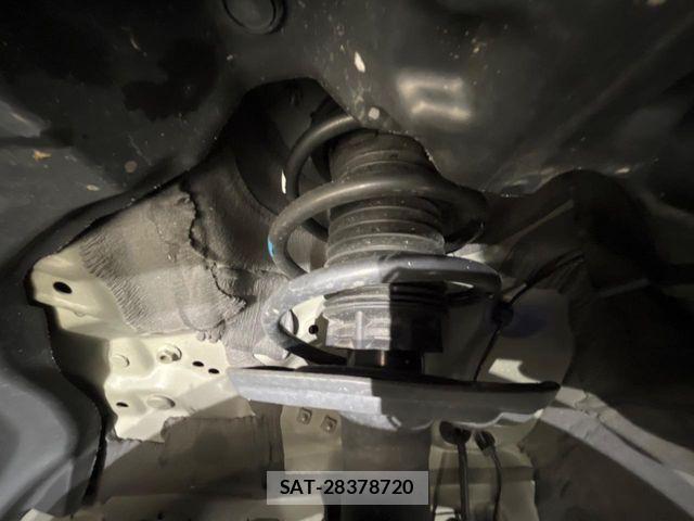Toyota YARIS CROSS 2022-10 7227767-19