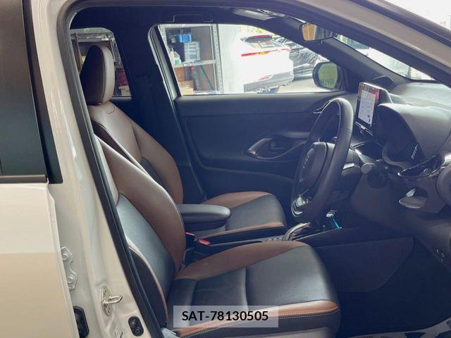 Toyota YARIS CROSS 2024-11 7227793-8