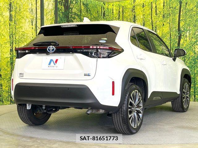 Toyota YARIS CROSS 2021-03 7227746-16