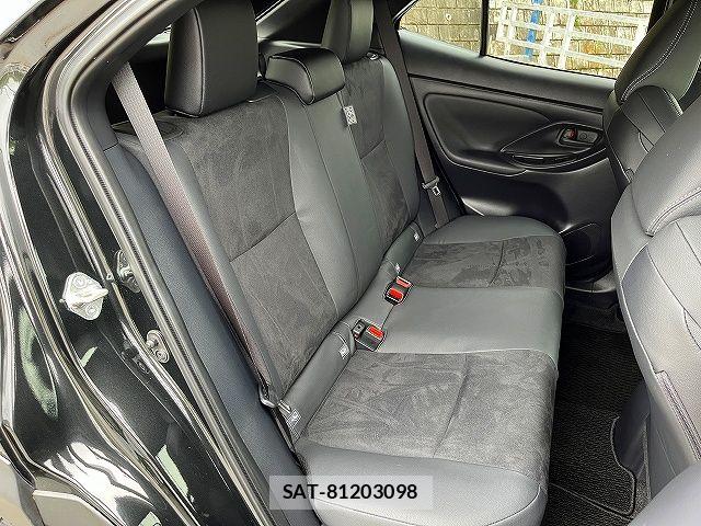 Toyota YARIS CROSS 2023-03 7227776-9