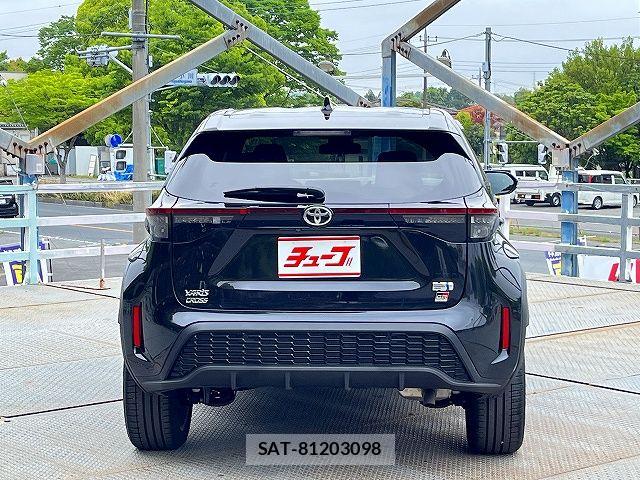 Toyota YARIS CROSS 2023-03 7227776-22