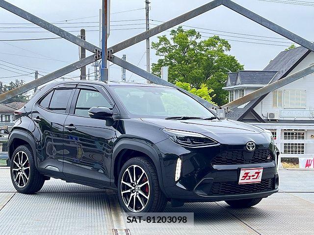 Toyota YARIS CROSS 2023-03 7227776-6