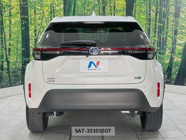 Toyota YARIS CROSS 2022-07 7227768-14