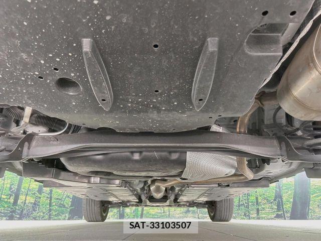 Toyota YARIS CROSS 2022-07 7227768-18