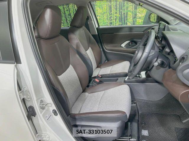 Toyota YARIS CROSS 2022-07 7227768-7