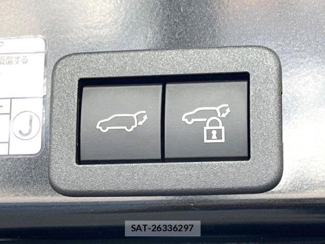 Toyota YARIS CROSS 2023-03 7227771-6