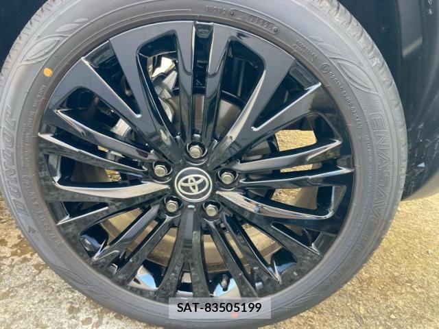 Toyota YARIS CROSS 2025-05 7227795-9