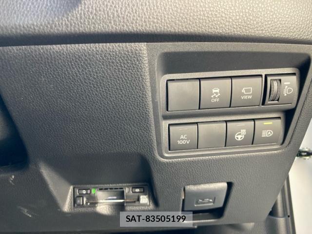 Toyota YARIS CROSS 2025-05 7227795-17
