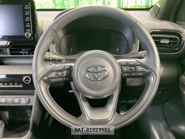 Toyota YARIS CROSS 2023-10 7227783-10