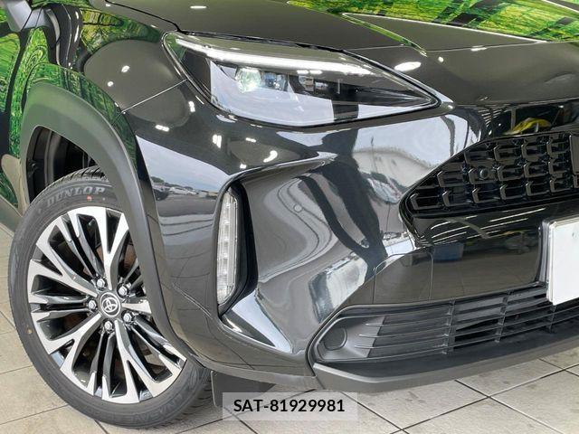 Toyota YARIS CROSS 2023-10 7227783-11
