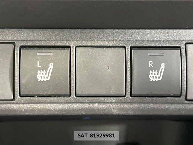 Toyota YARIS CROSS 2023-10 7227783-6