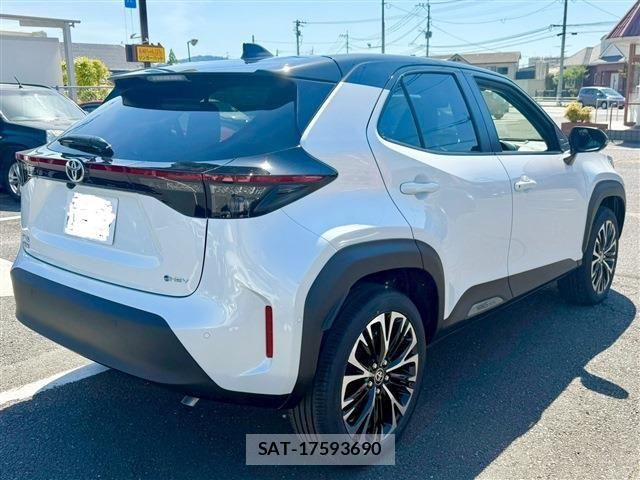 Toyota YARIS CROSS 2026-02 7227804-2