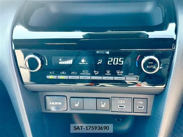 Toyota YARIS CROSS 2026-02 7227804-7