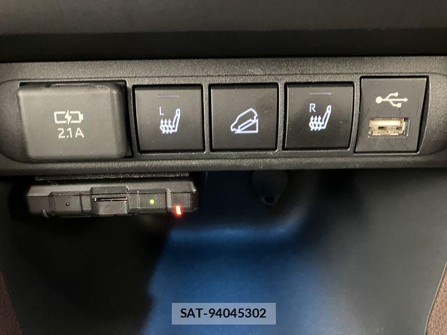 Toyota YARIS CROSS 2020-10 7227745-24