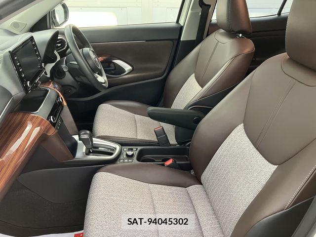 Toyota YARIS CROSS 2020-10 7227745-6
