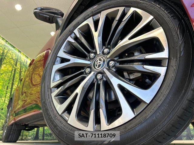 Toyota YARIS CROSS 2020-11 7227744-13