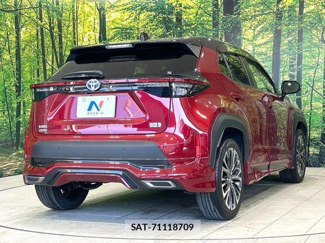 Toyota YARIS CROSS 2020-11 7227744-17