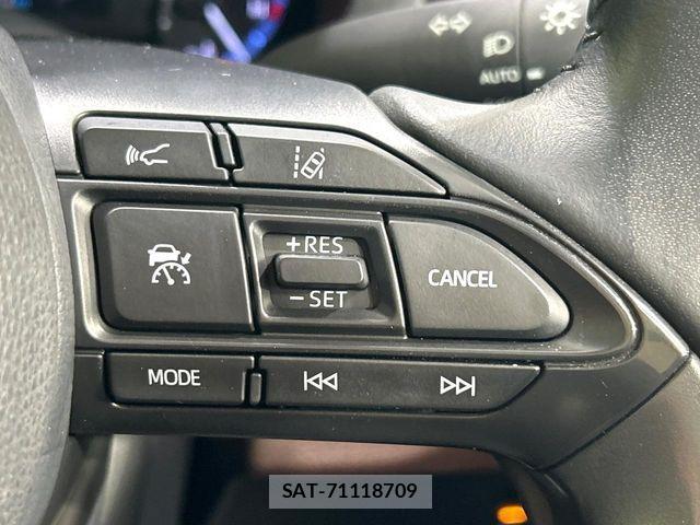 Toyota YARIS CROSS 2020-11 7227744-6