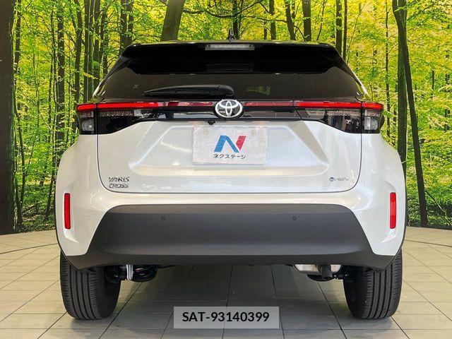 Toyota YARIS CROSS 2025-06 7227797-14