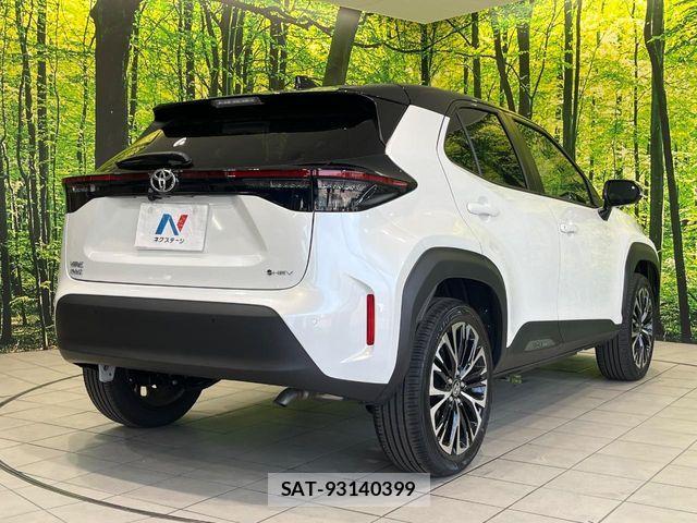 Toyota YARIS CROSS 2025-06 7227797-16