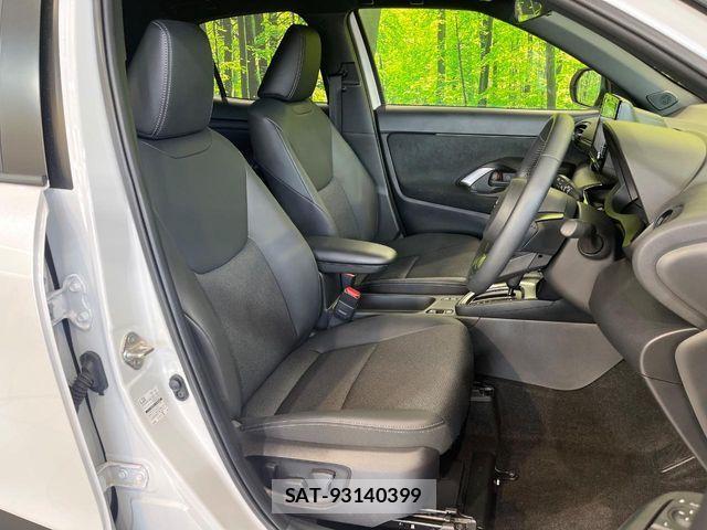 Toyota YARIS CROSS 2025-06 7227797-7