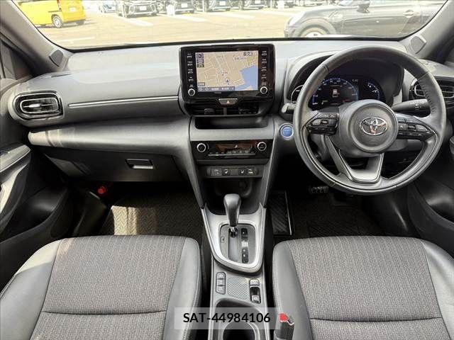 Toyota YARIS CROSS 2023-05 7227774-1