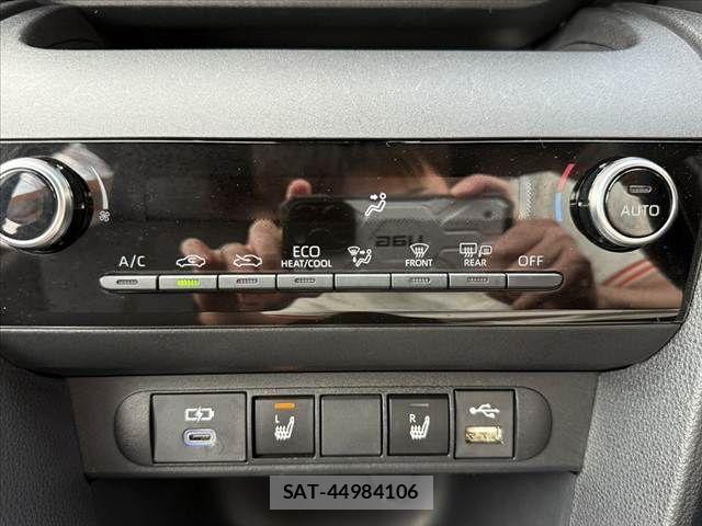 Toyota YARIS CROSS 2023-05 7227774-6