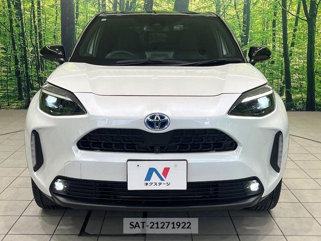 Toyota YARIS CROSS 2023-12 7227784-13