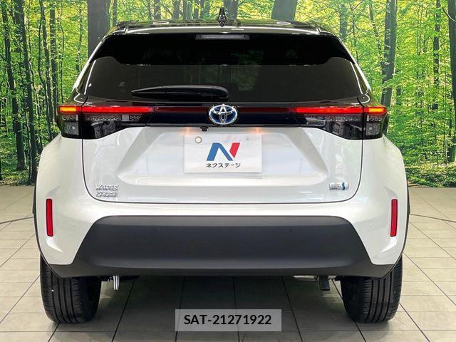 Toyota YARIS CROSS 2023-12 7227784-14