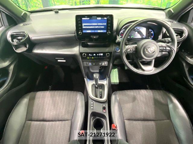 Toyota YARIS CROSS 2023-12 7227784-1