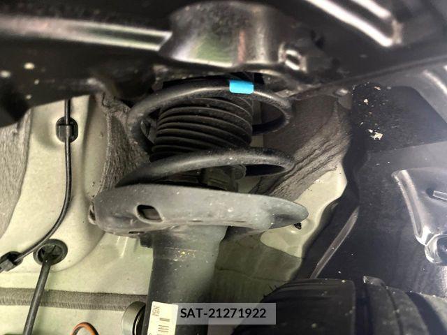 Toyota YARIS CROSS 2023-12 7227784-19