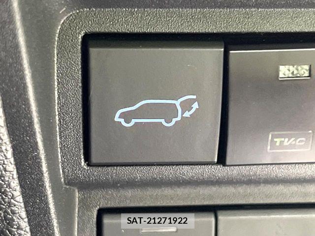 Toyota YARIS CROSS 2023-12 7227784-5