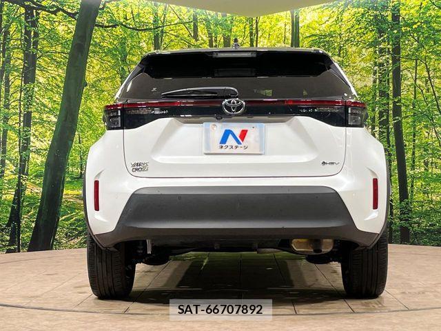 Toyota YARIS CROSS 2025-02 7227792-14