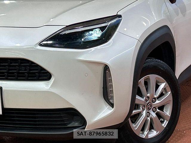 Toyota YARIS CROSS 2021-12 7227762-11