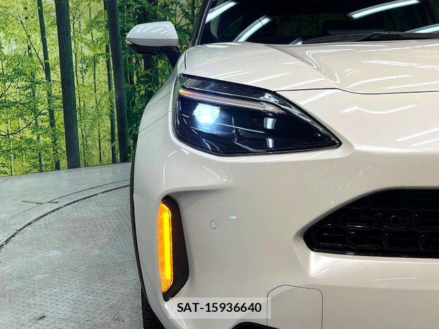 Toyota YARIS CROSS 2022-07 7227764-12