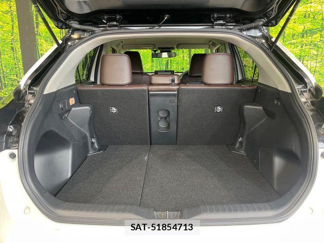 Toyota YARIS CROSS 2021-06 7227751-9