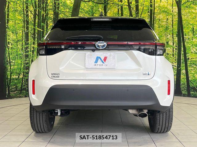 Toyota YARIS CROSS 2021-06 7227751-14