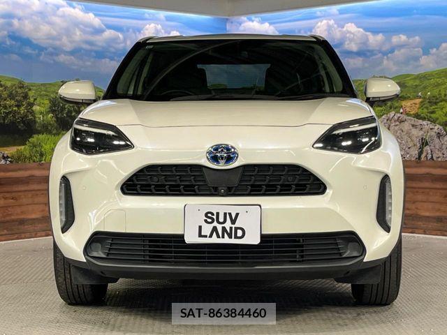 Toyota YARIS CROSS 2021-12 7227758-13