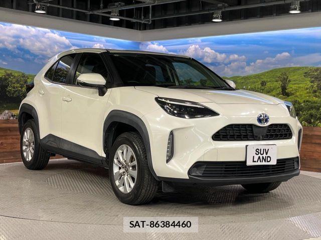 Toyota YARIS CROSS 2021-12 7227758-15