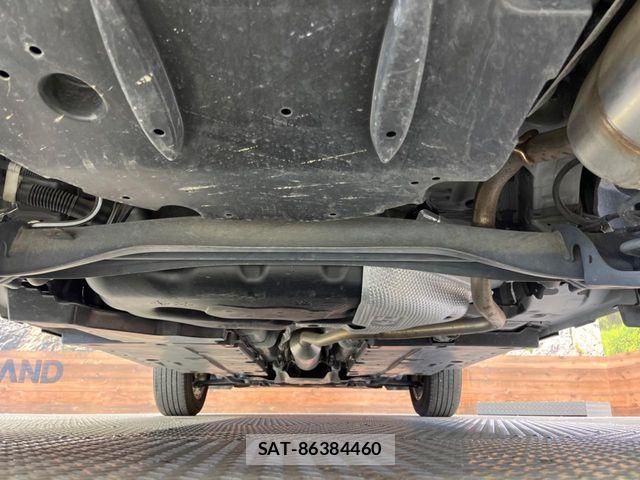 Toyota YARIS CROSS 2021-12 7227758-18
