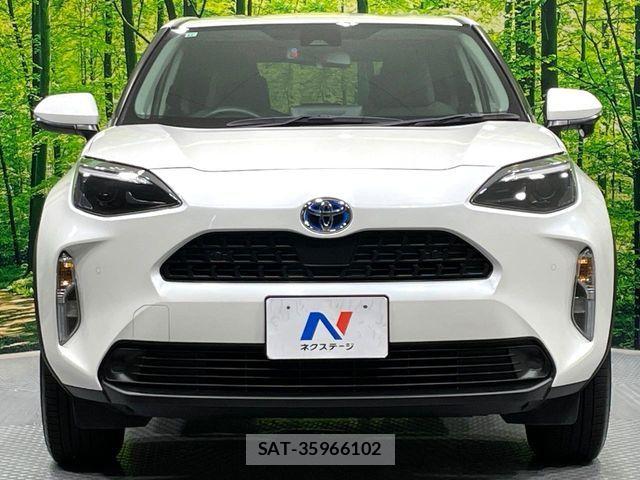 Toyota YARIS CROSS 2021-11 7227757-15