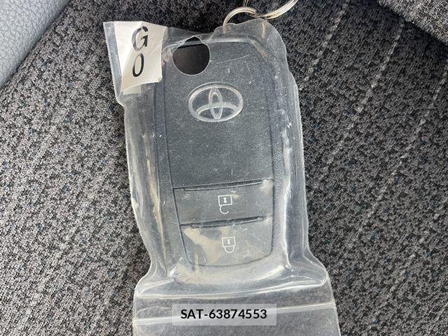 Toyota YARIS CROSS 2023-01 7227770-16