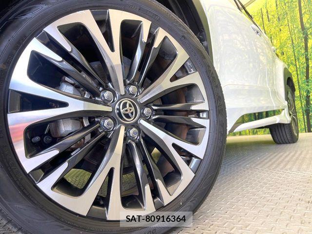Toyota YARIS CROSS 2023-09 7227777-12