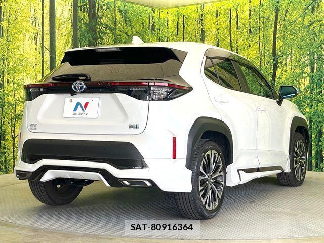 Toyota YARIS CROSS 2023-09 7227777-16