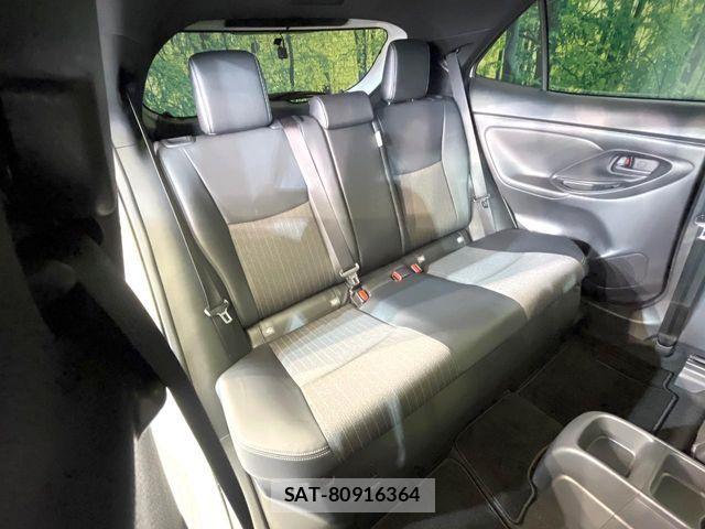 Toyota YARIS CROSS 2023-09 7227777-8