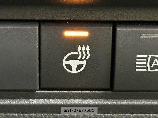 Toyota YARIS CROSS 2023-09 7227779-14