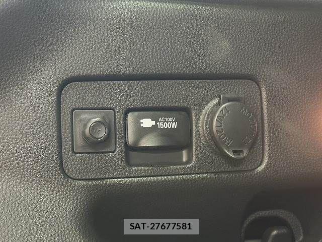Toyota YARIS CROSS 2023-09 7227779-7