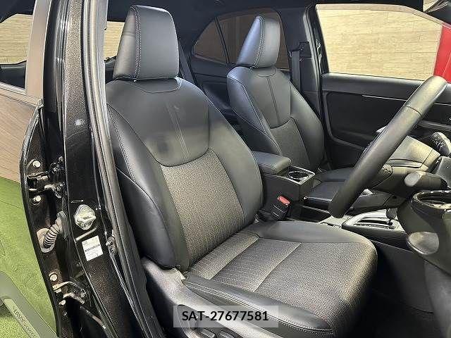 Toyota YARIS CROSS 2023-09 7227779-8