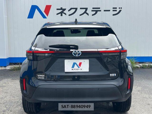 Toyota YARIS CROSS 2021-05 7227750-14