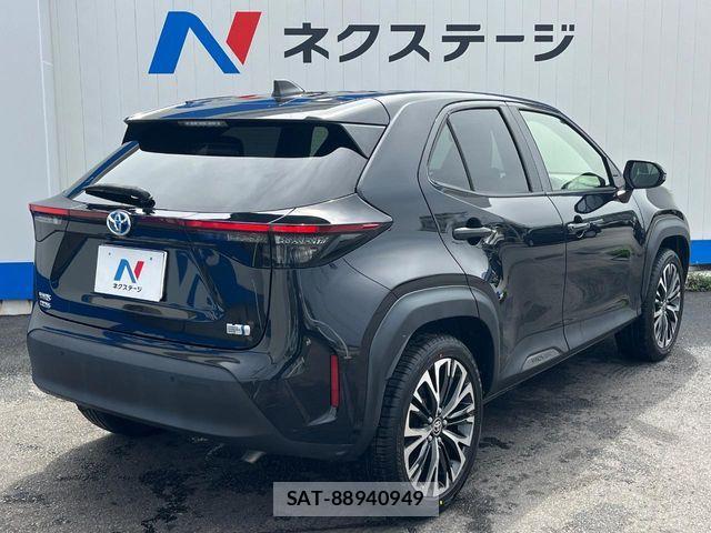 Toyota YARIS CROSS 2021-05 7227750-16